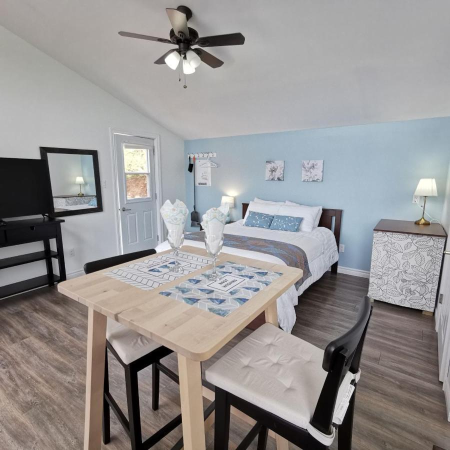 Knotty Pine Ocean Front Suite - Adults Only Ingonish Luaran gambar