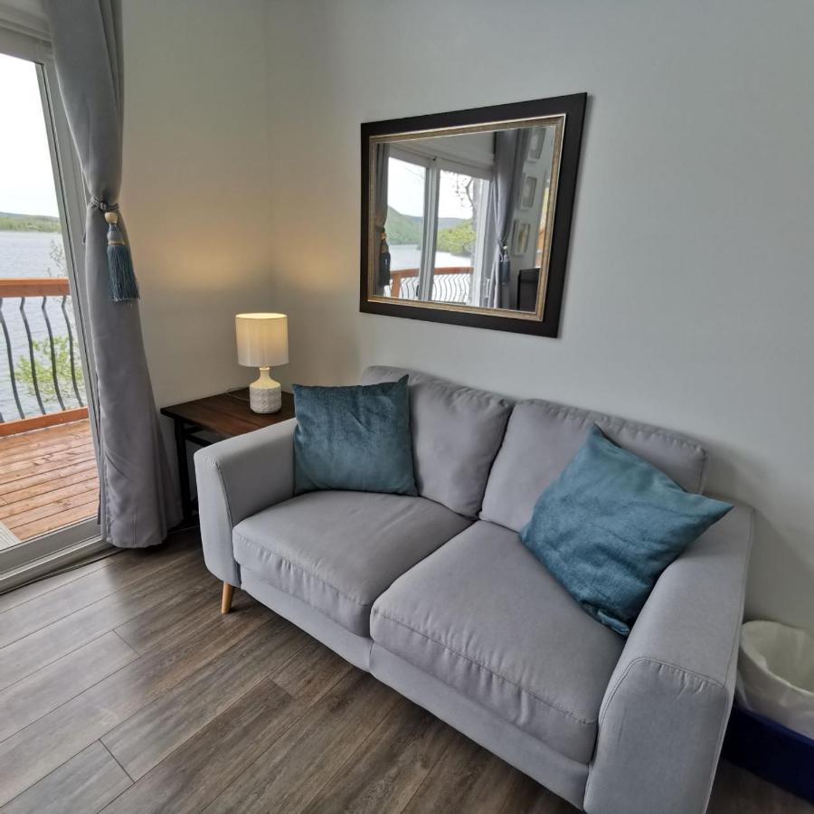 Knotty Pine Ocean Front Suite - Adults Only Ingonish Luaran gambar