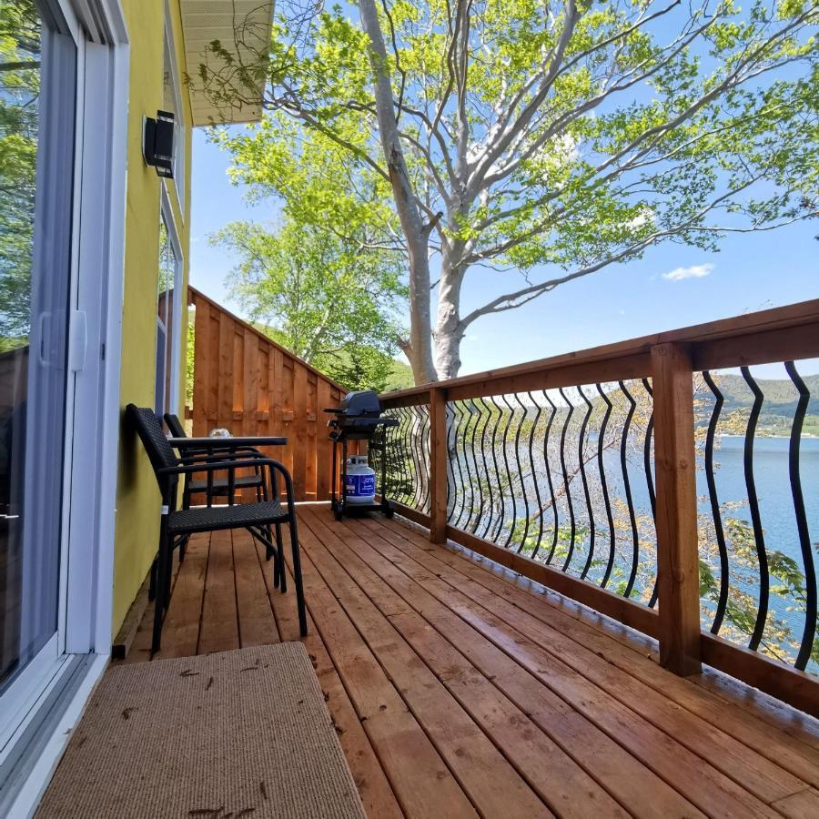Knotty Pine Ocean Front Suite - Adults Only Ingonish Luaran gambar