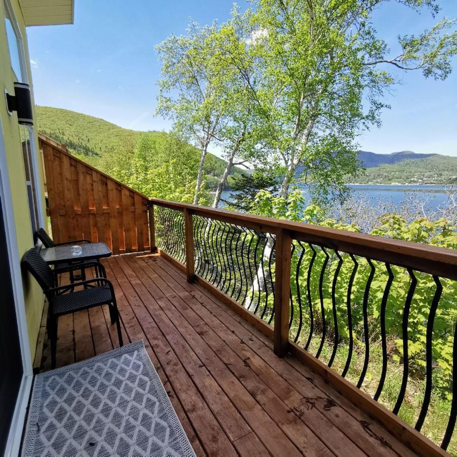 Knotty Pine Ocean Front Suite - Adults Only Ingonish Luaran gambar