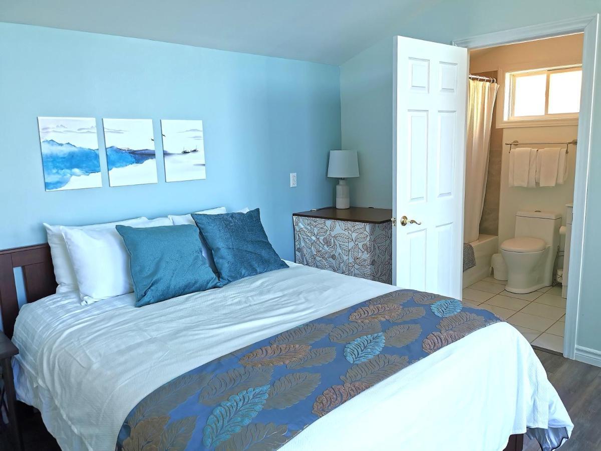 Knotty Pine Ocean Front Suite - Adults Only Ingonish Luaran gambar